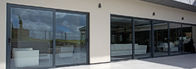 Modern Alüminyum Şeffaf Temperli Cam Sürgülü Kapı Havalandırma için ISO9001 sürgülü kapı alüminyum profil otomatik sensör camı